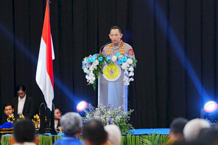 Kapolri Hadiri Kompolnas Award: Polri Tak Antikritik, Komitmen Terus Perbaiki Diri!